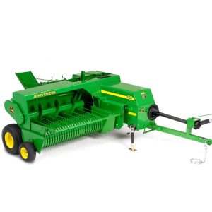 John Deere_328_1